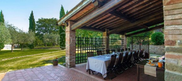 Villa de 9 dormitorios en Bucine, Italy No. 278229 10