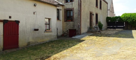 3 bedrooms House in Champrond-en-Gatine, France No. 92200 3