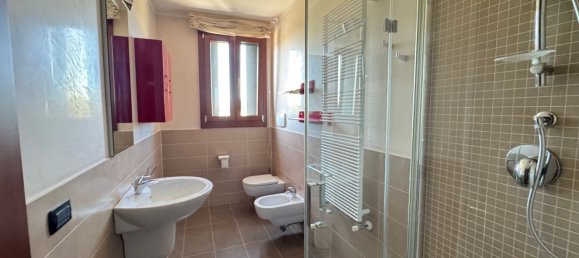 5 bedrooms Penthouse in Noventa Padovana, Italy No. 324479 5