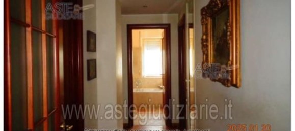 8-Zimmer Wohnung in Cagliari, Italy, Nr. 261194 2