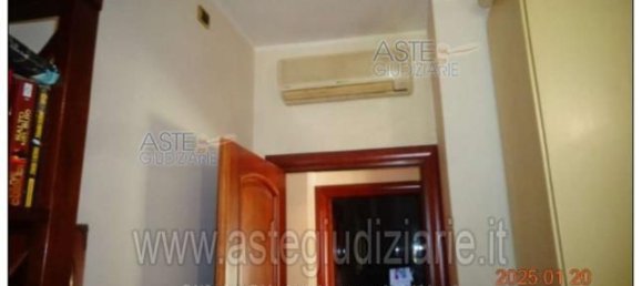 8-Zimmer Wohnung in Cagliari, Italy, Nr. 261194 6