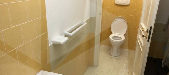 1 room Garage in Barletta, Italy No. 26598 5