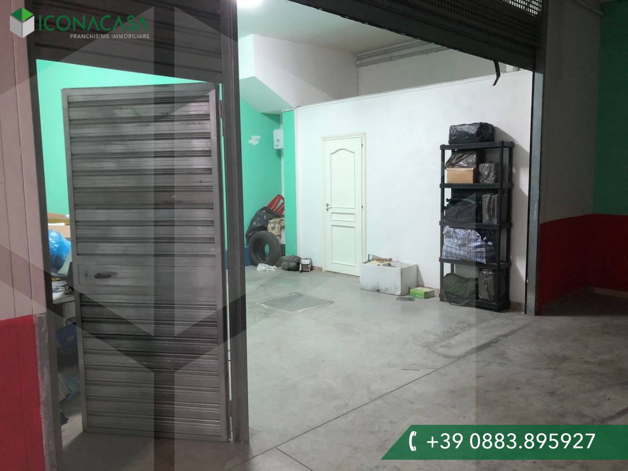 1 room Garage in Barletta, Italy No. 26598