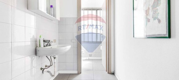 820m² Warehouse in Solbiate Olona, Italy No. 312510 3