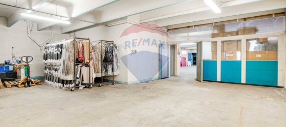 820m² Warehouse in Solbiate Olona, Italy No. 312510 17