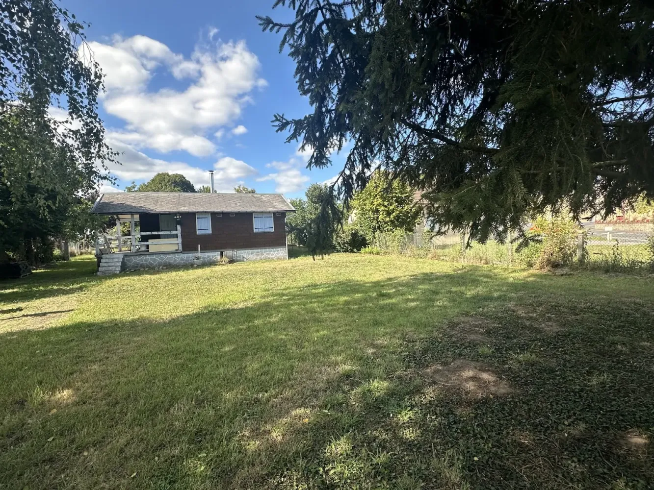 928m² Land in Sarthe, France No. 352295