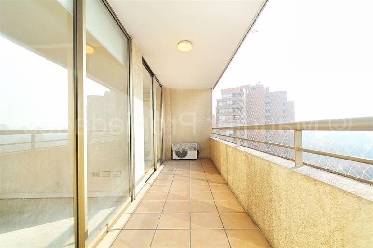 Studio in Santiago, Chile No. 4964