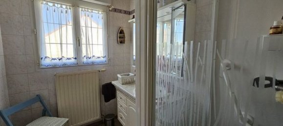 Villa de 2 dormitorios en Marquise, France No. 311619 4