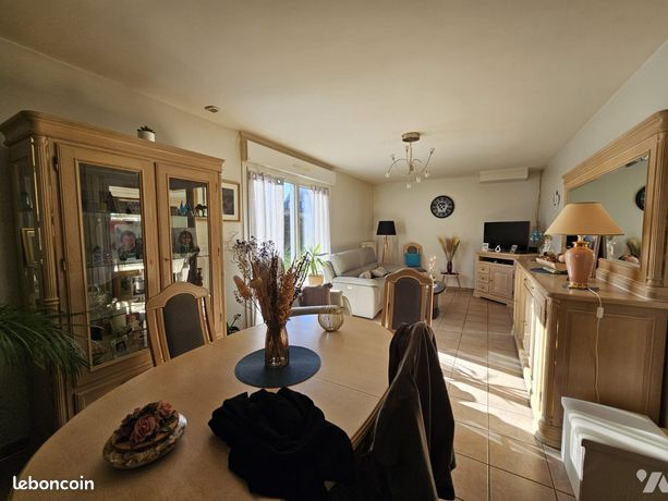 Villa de 2 dormitorios en Marquise, France No. 311619