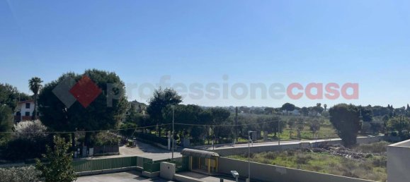 Villa de 5 divisões em Bari, Italy N.º 59433 15