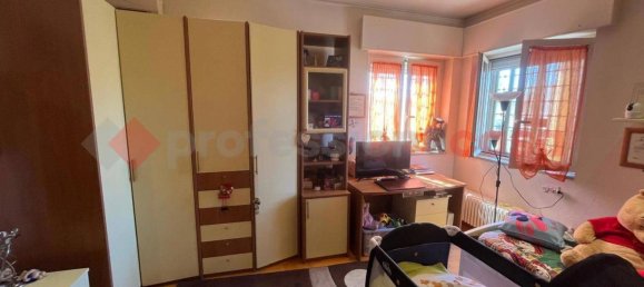 Villa de 5 divisões em Bari, Italy N.º 59433 6