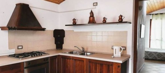  عقار تجاري في Toscolano Maderno, Italy 800متر مربع رقم 77343 9