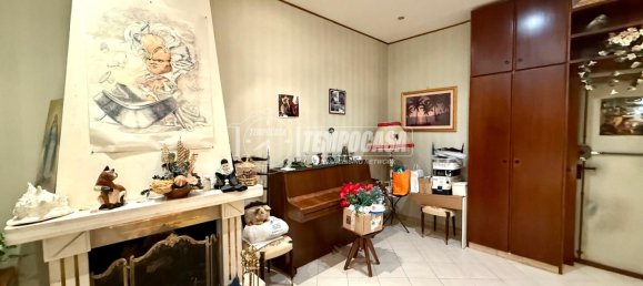 5 rooms House in Rome, Italy No. 365795 26