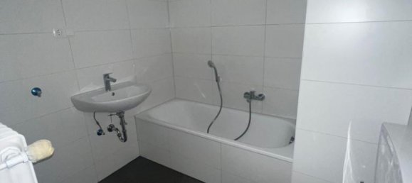 3 Schlafzimmer Wohnung in Altenkirchen, Germany, Nr. 263306 7