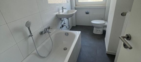 3 Schlafzimmer Wohnung in Altenkirchen, Germany, Nr. 263306 14