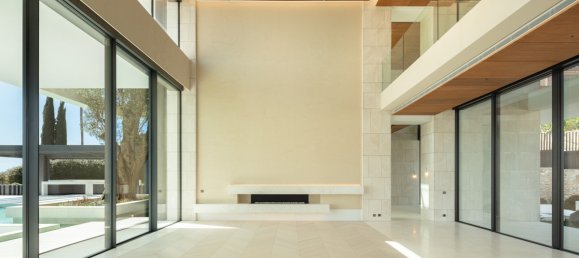 12 bedrooms Villa in Benahavis, Spain No. 3001 6