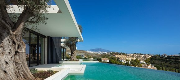 12 bedrooms Villa in Benahavis, Spain No. 3001 19