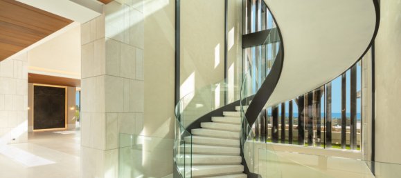 12 bedrooms Villa in Benahavis, Spain No. 3001 4