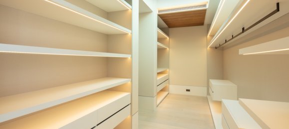 12 bedrooms Villa in Benahavis, Spain No. 3001 16