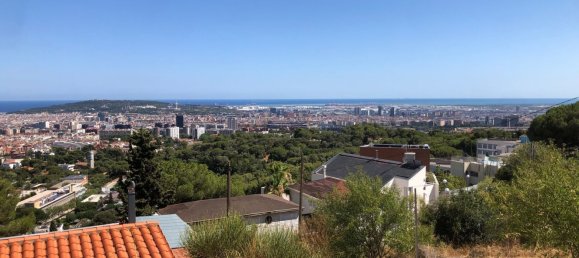 3 bedrooms House in Barcelona, Spain No. 172302 2