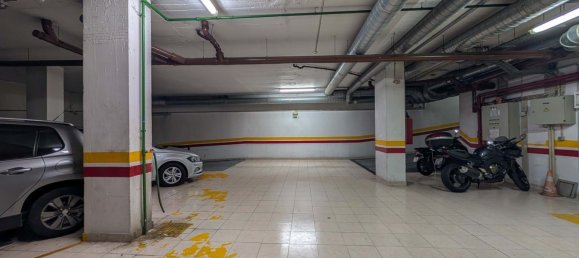 3 bedrooms Apartment in Lisbon, Portugal No. 324363 16