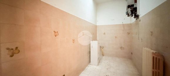 Дом с 5 спальнями в Авеццано, Италия № 346939 34