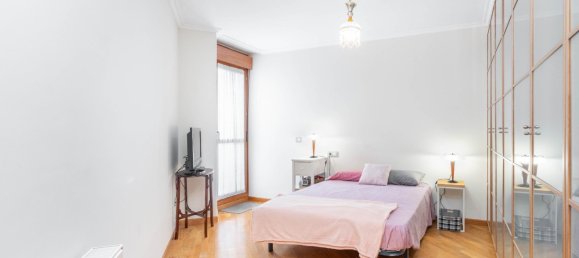 Apartamento de 2 dormitorios en Gijón, Spain No. 174851 18