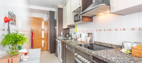 Apartamento de 2 dormitorios en Gijón, Spain No. 174851 9