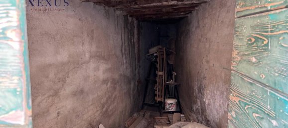 Дом с 5 комнатами в Сан Костанцо, Италия № 133669 34