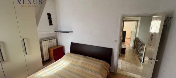 Дом с 5 комнатами в Сан Костанцо, Италия № 133669 17