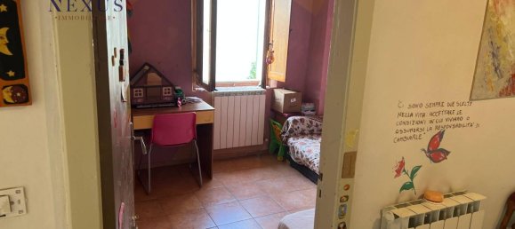 Дом с 5 комнатами в Сан Костанцо, Италия № 133669 18