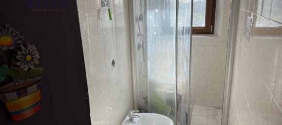 Дом с 5 комнатами в Сан Костанцо, Италия № 133669 14