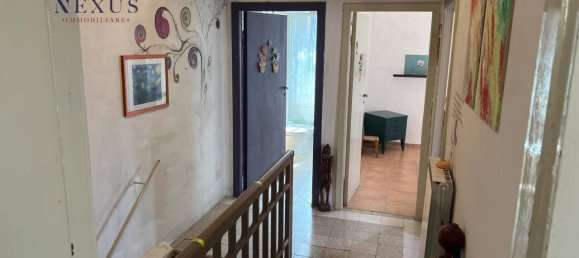 Дом с 5 комнатами в Сан Костанцо, Италия № 133669 29