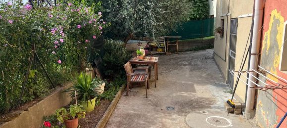 Дом с 5 комнатами в Сан Костанцо, Италия № 133669 31