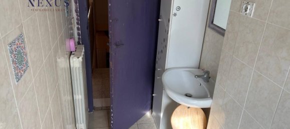 Дом с 5 комнатами в Сан Костанцо, Италия № 133669 15