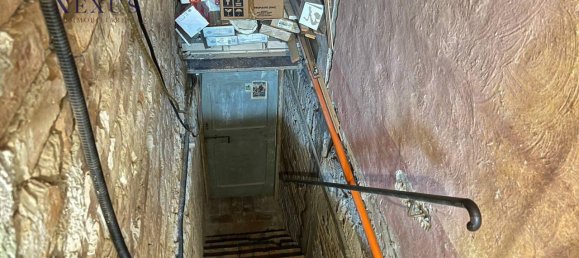 Дом с 5 комнатами в Сан Костанцо, Италия № 133669 23