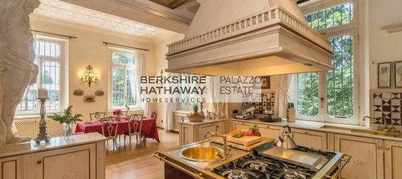 11 bedrooms Villa in Varese, Italy No. 188333 18