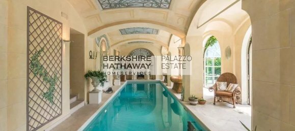 11 bedrooms Villa in Varese, Italy No. 188333 5