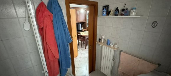 3-salle Appartement à Barletta, Italy No. 23757 34