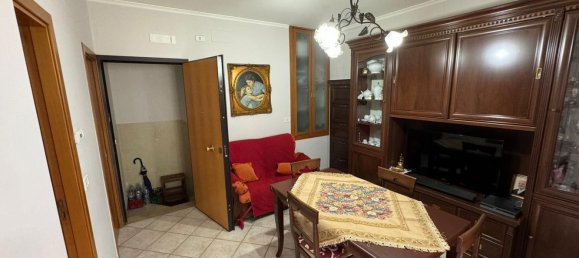 3-salle Appartement à Barletta, Italy No. 23757 23