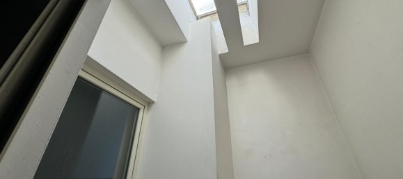 3-salle Appartement à Barletta, Italy No. 23757 10