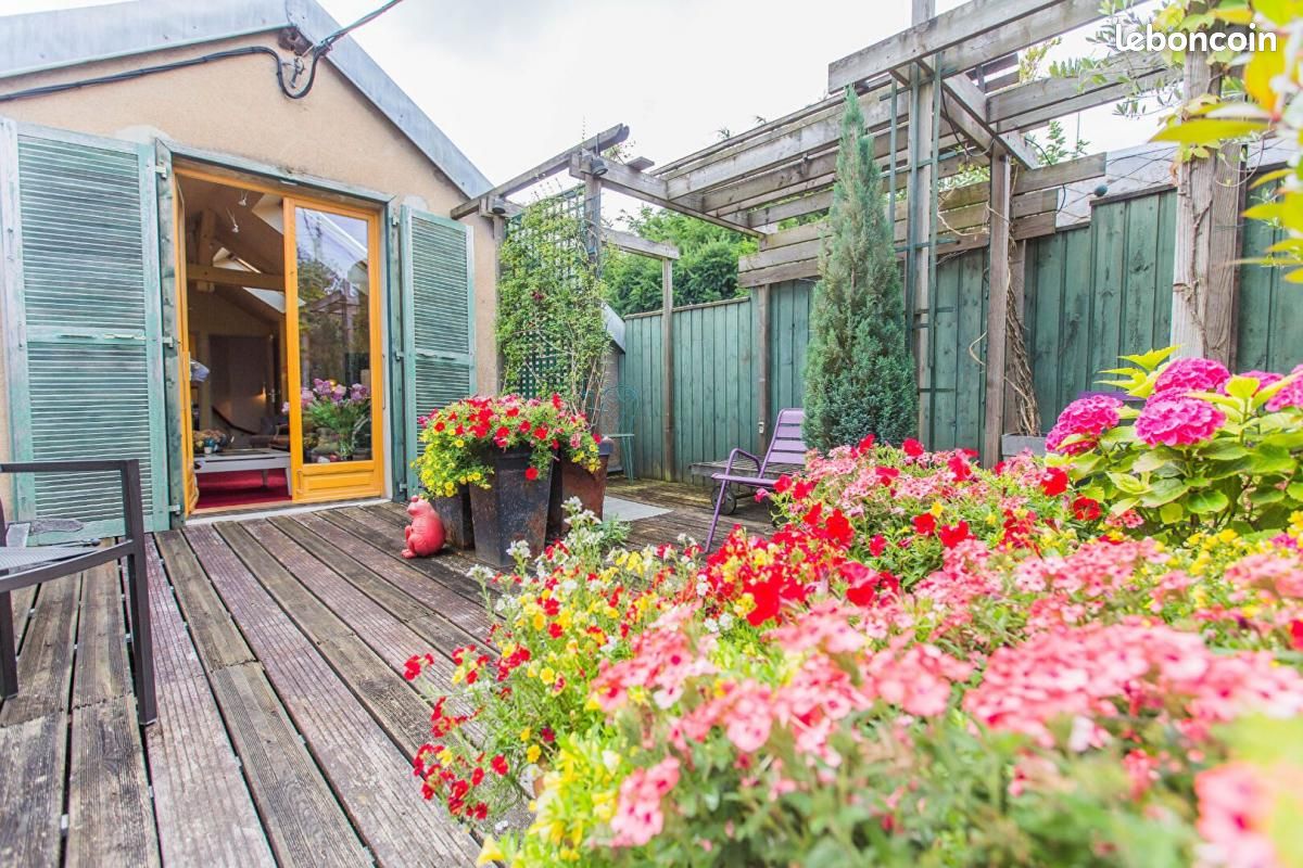 Apartamento de 2 dormitorios en Chartres, France No. 81688