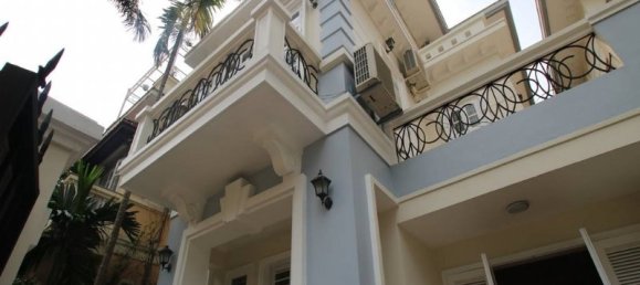 5 Schlafzimmer Haus in Tay Ho, Vietnam, Nr. 551 2