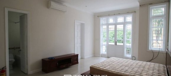 5 Schlafzimmer Haus in Tay Ho, Vietnam, Nr. 551 22