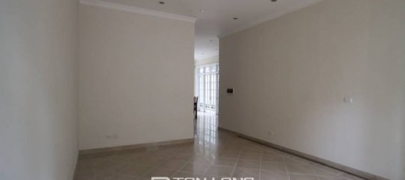 5 Schlafzimmer Haus in Tay Ho, Vietnam, Nr. 551 5