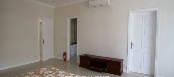 5 Schlafzimmer Haus in Tay Ho, Vietnam, Nr. 551 20