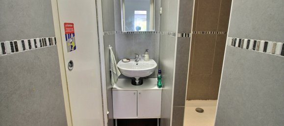 1 bedroom Apartment in Triel-sur-Seine, France No. 172908 4