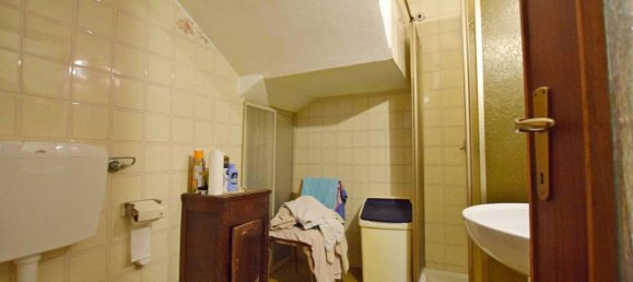 Дом с 9 комнатами в Рокка Чилье, Италия № 37799 15