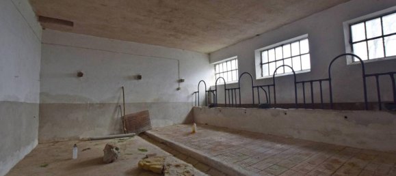 Дом с 9 комнатами в Рокка Чилье, Италия № 37799 35