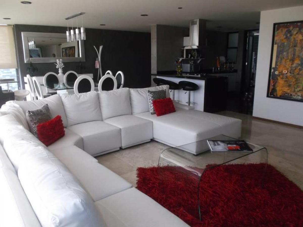 3 bedrooms Apartment in Puebla, Mexico No. 183676